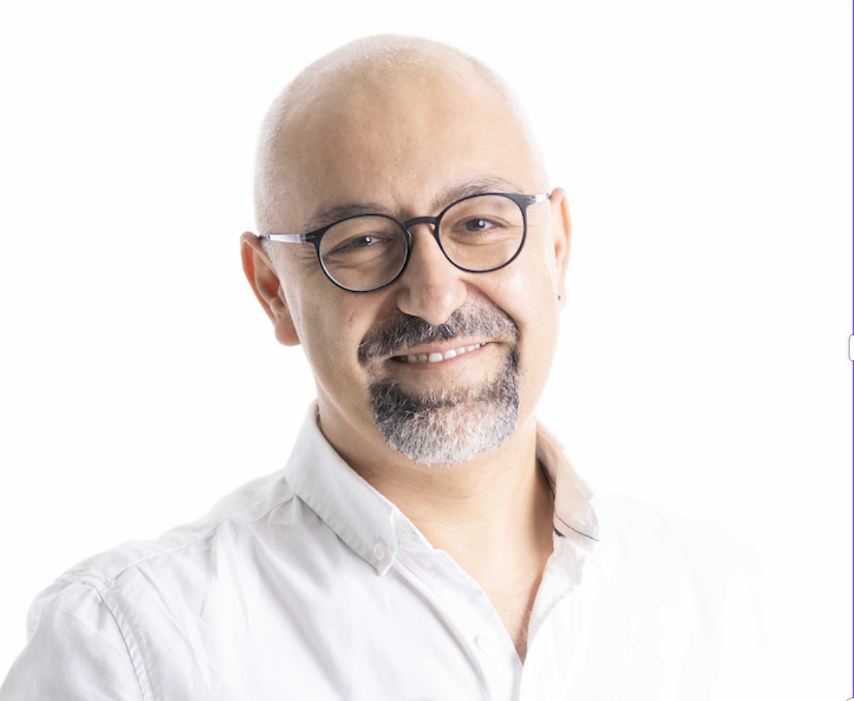 Dr. Altan Cakir